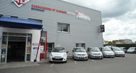 Car rental agency - CARROSSERIE BONNAT - 1076