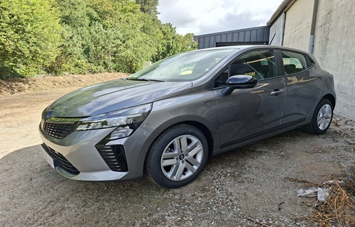 Agence de Location de Véhicules - BREV'AUTO - 2803